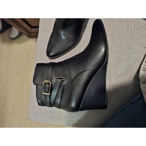 LifeStride Black Ankle Wedge Boots Size 8.5 Dressy Heel Booties Comfort Shoes - Picture 7 of 9